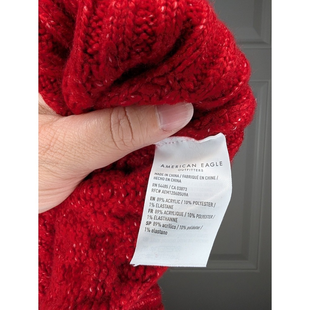 American Eagle Red Chunky Knit Soft Cozy Mock Neck Mixed Stitch Sweater Medium - Picture 9 of 10